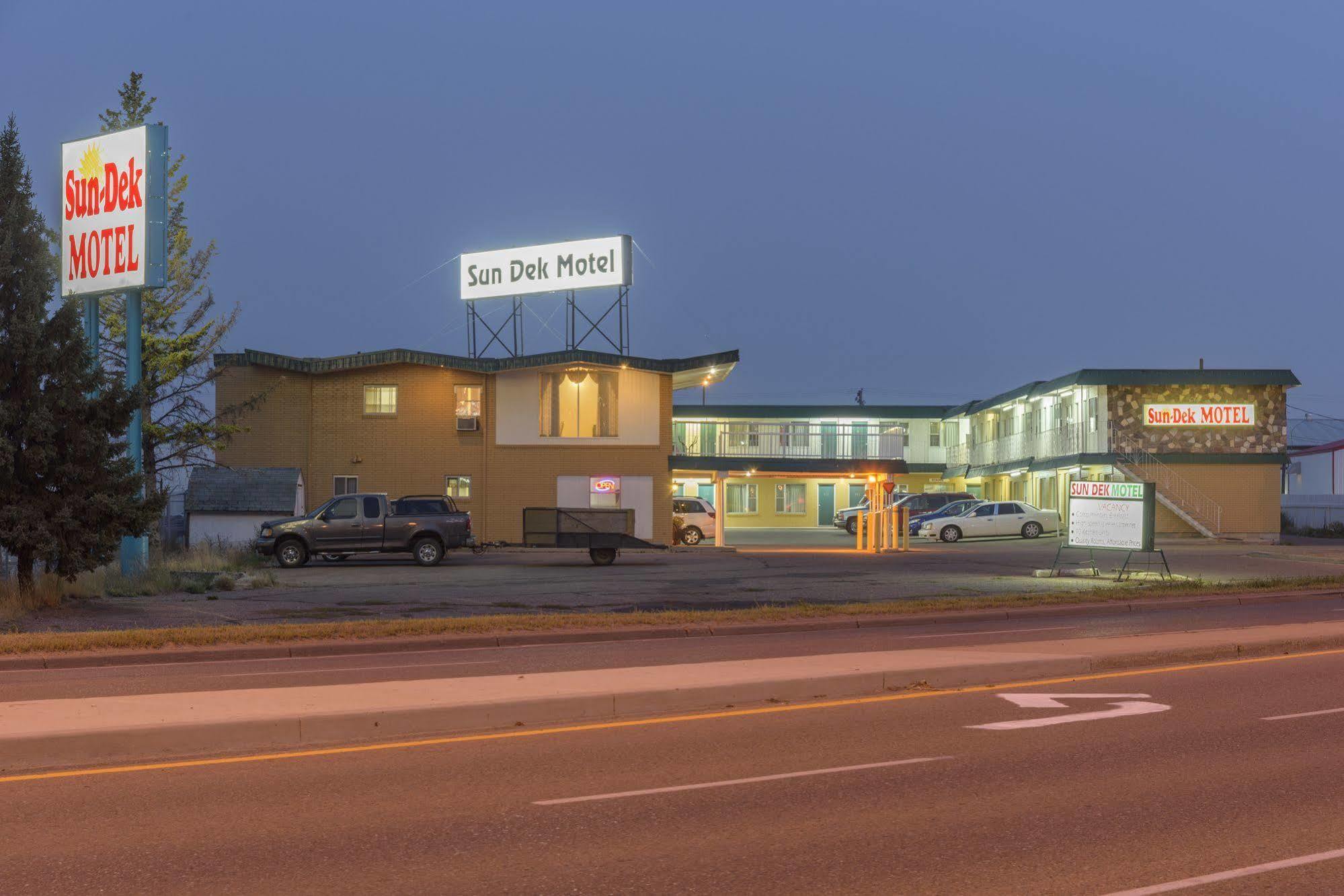 Motel Sun-dek 2*