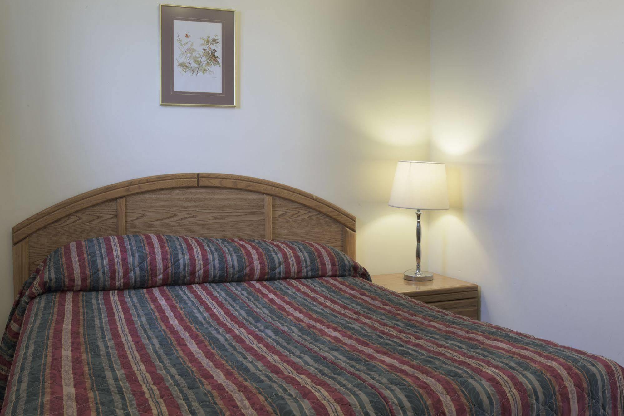 Sun-dek Motel 2*