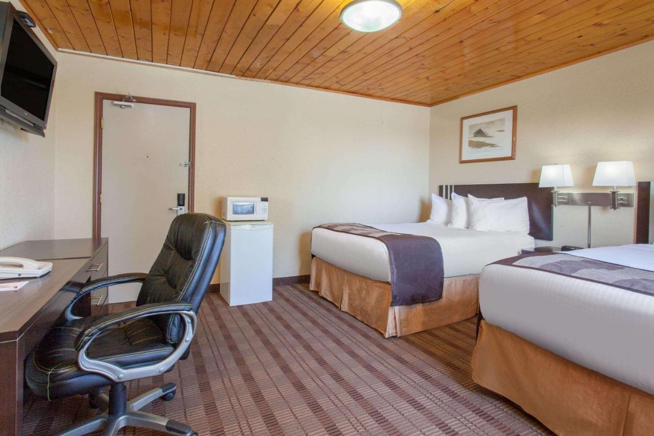 Ramada Medicine 2* Medicine Hat