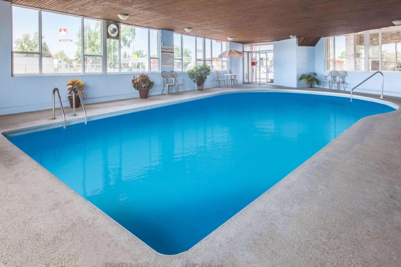 Ramada Medicine Hotel