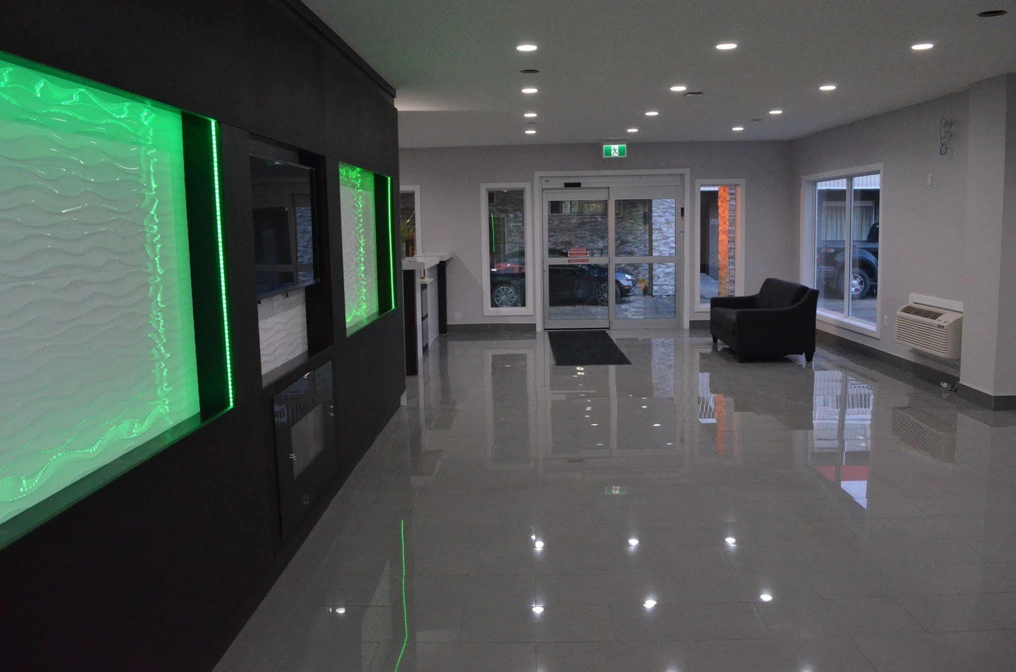 Ramada Medicine Hotel